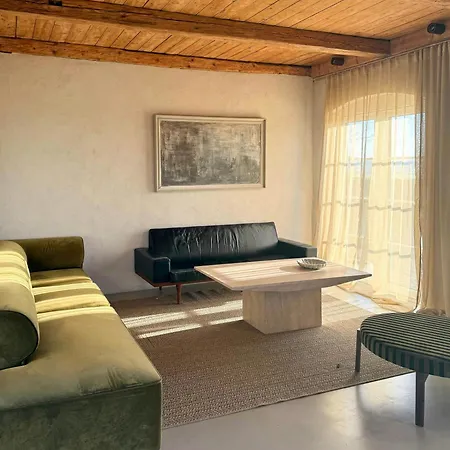 Сasa de vacaciones Historic Charm Meets Modern Luxury And Unique View *