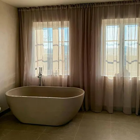 Сasa de vacaciones Historic Charm Meets Modern Luxury And Unique View